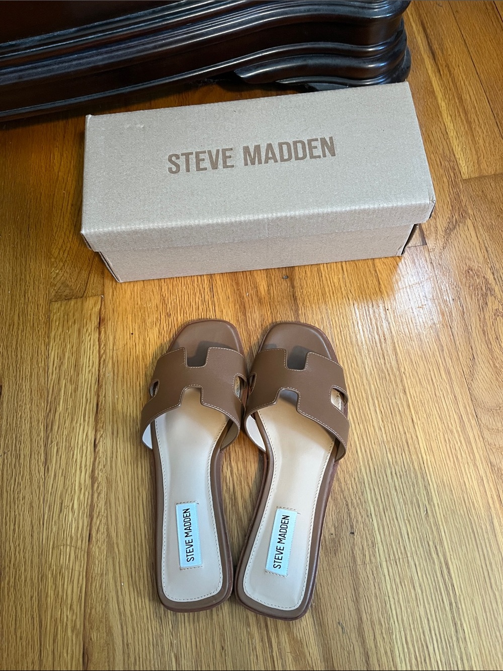 Steve Madden Hadyn Cognac sandals